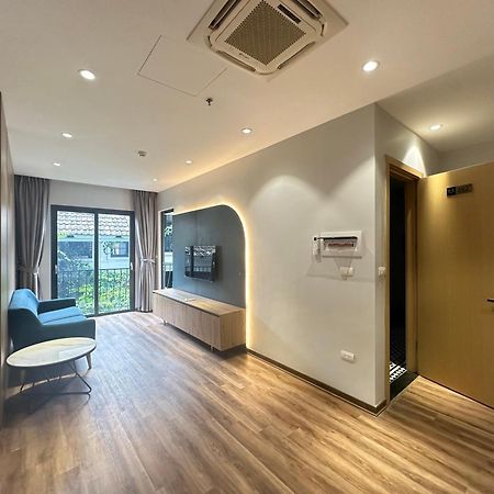 Luxe Paradise Suites Hotel To Ngoc Van Hanoi Zewnętrze zdjęcie