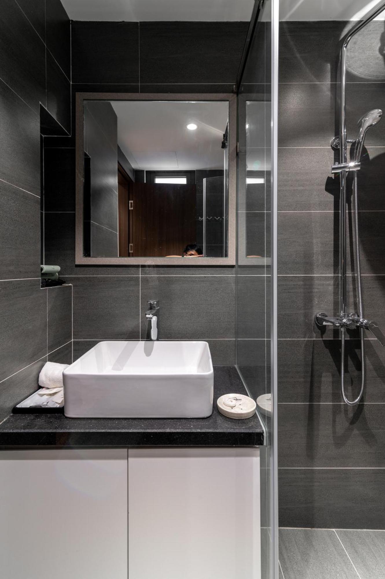 Luxe Paradise Suites Hotel To Ngoc Van Hanoi Zewnętrze zdjęcie