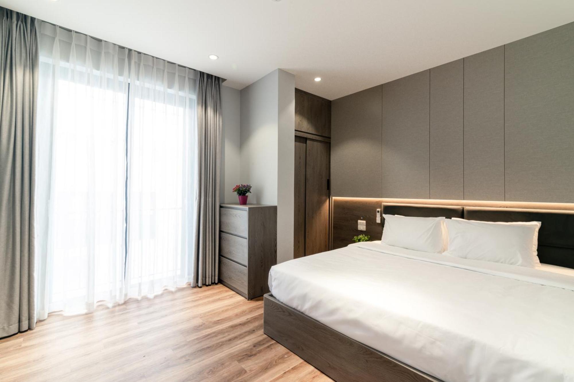 Luxe Paradise Suites Hotel To Ngoc Van Hanoi Zewnętrze zdjęcie