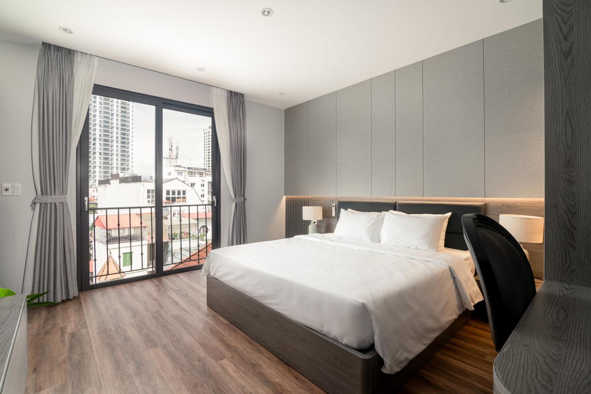 Luxe Paradise Suites Hotel To Ngoc Van Hanoi Zewnętrze zdjęcie