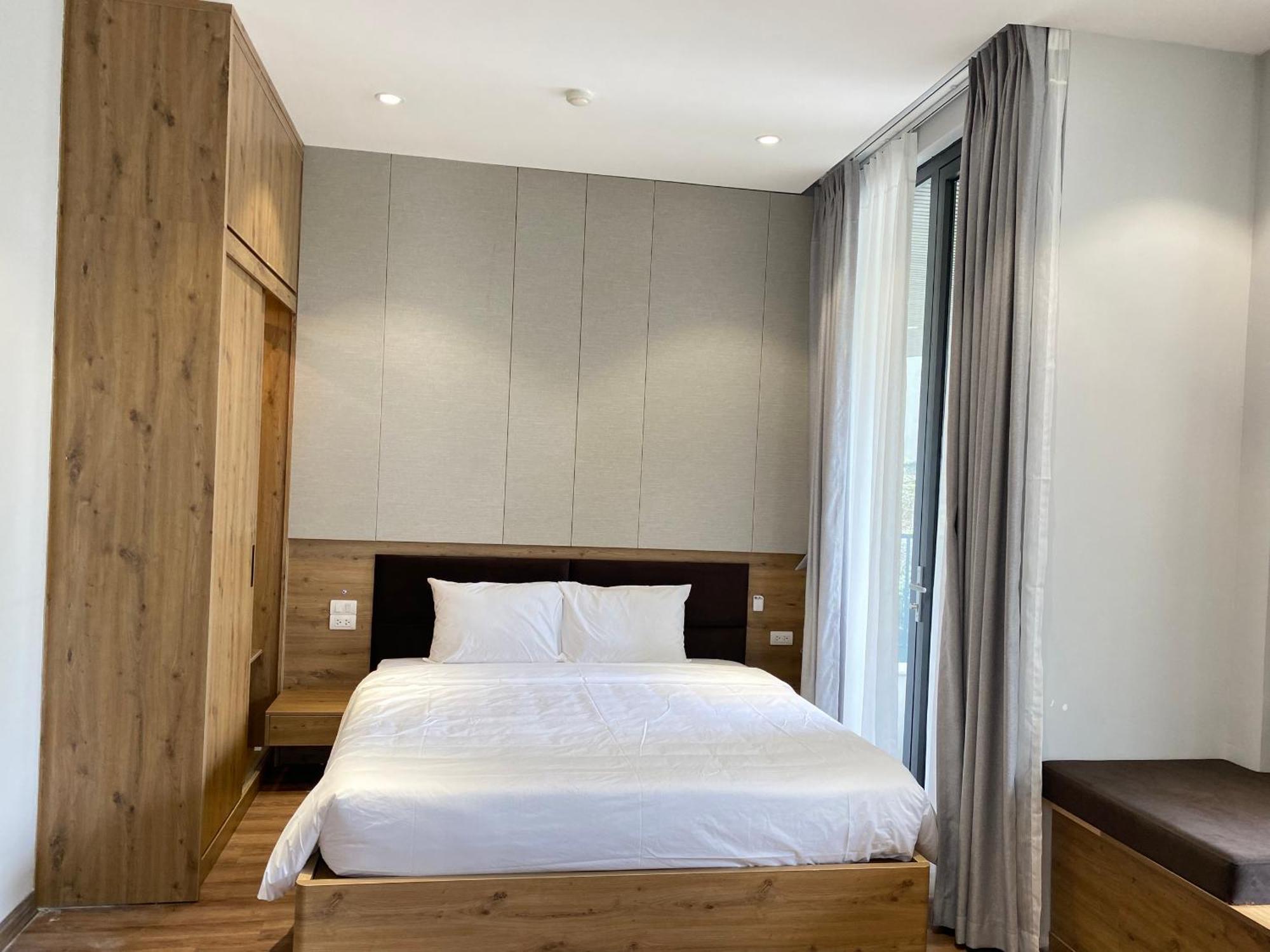 Luxe Paradise Suites Hotel To Ngoc Van Hanoi Zewnętrze zdjęcie